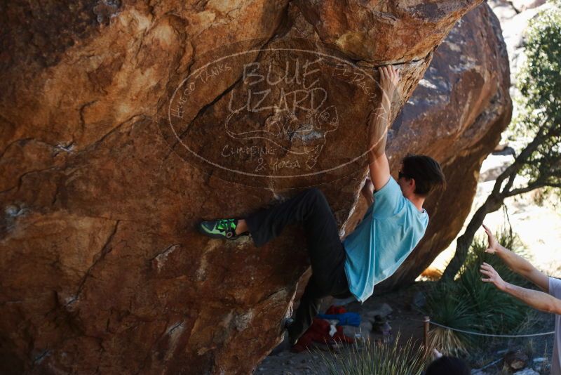 Bouldering in Hueco Tanks on 03/01/2019 with Blue Lizard Climbing and Yoga

Filename: SRM_20190301_1336590.jpg
Aperture: f/2.8
Shutter Speed: 1/640
Body: Canon EOS-1D Mark II
Lens: Canon EF 50mm f/1.8 II