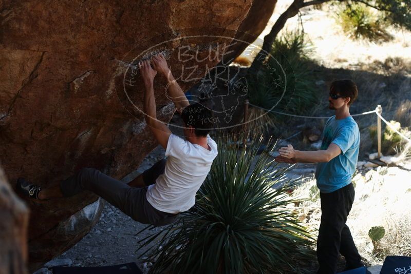 Bouldering in Hueco Tanks on 03/01/2019 with Blue Lizard Climbing and Yoga
Filename: SRM_20190301_1349560.jpg
Aperture: f/3.5
Shutter Speed: 1/320
Body: Canon EOS-1D Mark II
Lens: Canon EF 50mm f/1.8 II