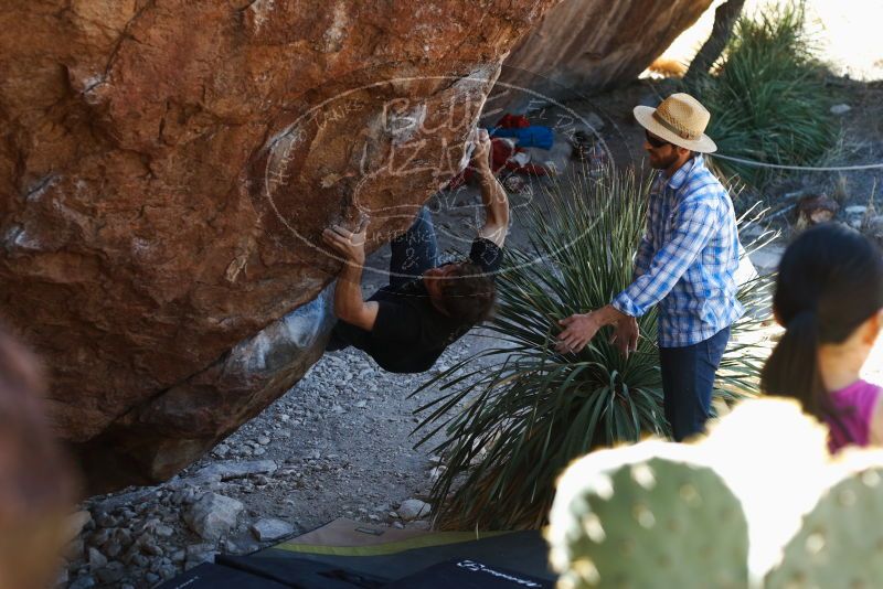 Bouldering in Hueco Tanks on 03/01/2019 with Blue Lizard Climbing and Yoga
Filename: SRM_20190301_1353400.jpg
Aperture: f/3.2
Shutter Speed: 1/200
Body: Canon EOS-1D Mark II
Lens: Canon EF 50mm f/1.8 II