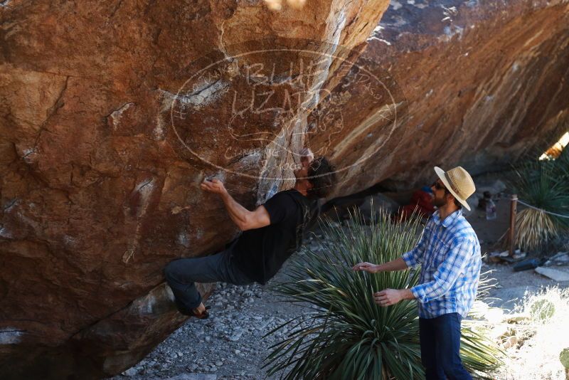 Bouldering in Hueco Tanks on 03/01/2019 with Blue Lizard Climbing and Yoga

Filename: SRM_20190301_1355060.jpg
Aperture: f/3.2
Shutter Speed: 1/250
Body: Canon EOS-1D Mark II
Lens: Canon EF 50mm f/1.8 II
