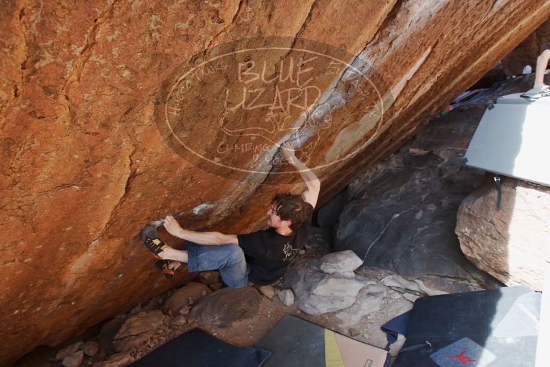 Bouldering in Hueco Tanks on 03/01/2019 with Blue Lizard Climbing and Yoga

Filename: SRM_20190301_1540570.jpg
Aperture: f/5.6
Shutter Speed: 1/160
Body: Canon EOS-1D Mark II
Lens: Canon EF 16-35mm f/2.8 L