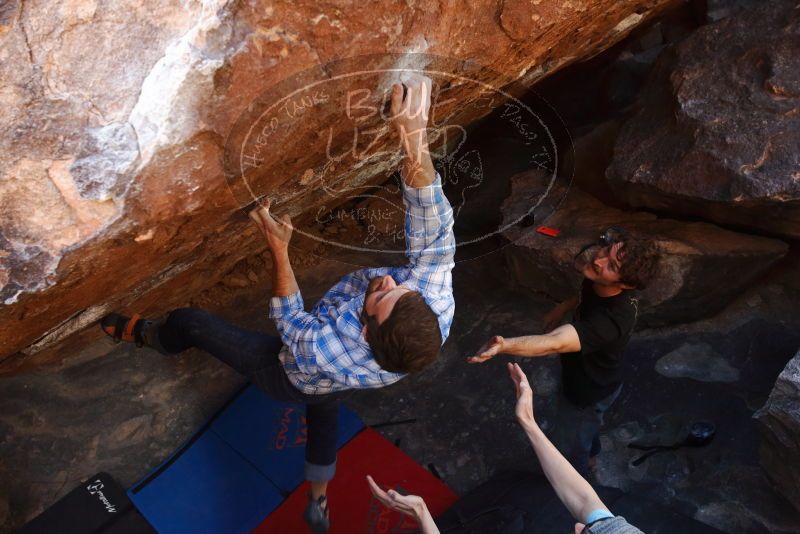 Bouldering in Hueco Tanks on 03/01/2019 with Blue Lizard Climbing and Yoga
Filename: SRM_20190301_1726530.jpg
Aperture: f/5.0
Shutter Speed: 1/250
Body: Canon EOS-1D Mark II
Lens: Canon EF 16-35mm f/2.8 L