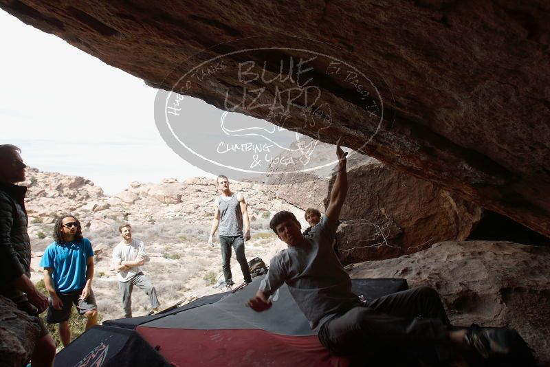Bouldering in Hueco Tanks on 03/02/2019 with Blue Lizard Climbing and Yoga

Filename: SRM_20190302_1345411.jpg
Aperture: f/5.6
Shutter Speed: 1/400
Body: Canon EOS-1D Mark II
Lens: Canon EF 16-35mm f/2.8 L