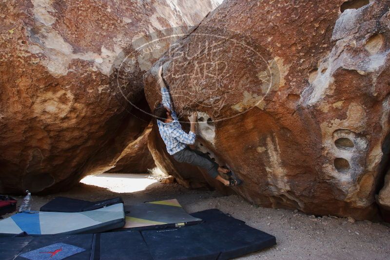 Bouldering in Hueco Tanks on 03/02/2019 with Blue Lizard Climbing and Yoga

Filename: SRM_20190302_1450040.jpg
Aperture: f/5.6
Shutter Speed: 1/250
Body: Canon EOS-1D Mark II
Lens: Canon EF 16-35mm f/2.8 L
