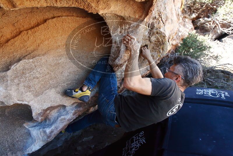Bouldering in Hueco Tanks on 03/03/2019 with Blue Lizard Climbing and Yoga
Filename: SRM_20190303_1237420.jpg
Aperture: f/5.0
Shutter Speed: 1/640
Body: Canon EOS-1D Mark II
Lens: Canon EF 16-35mm f/2.8 L