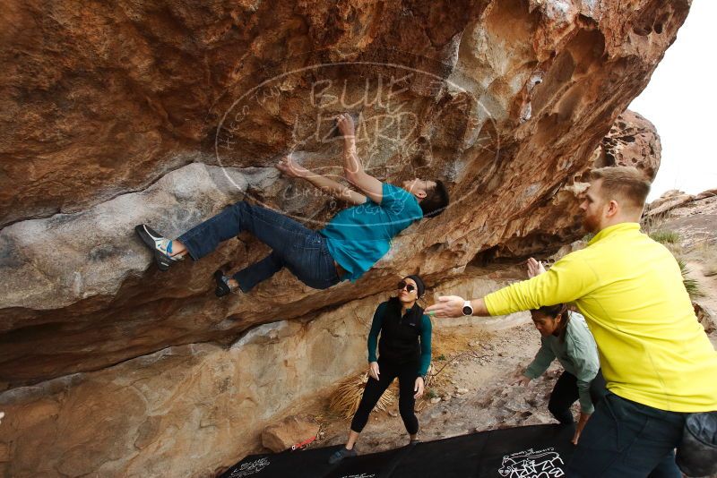 Bouldering in Hueco Tanks on 03/08/2019 with Blue Lizard Climbing and Yoga
Filename: SRM_20190308_1436060.jpg
Aperture: f/5.6
Shutter Speed: 1/400
Body: Canon EOS-1D Mark II
Lens: Canon EF 16-35mm f/2.8 L
