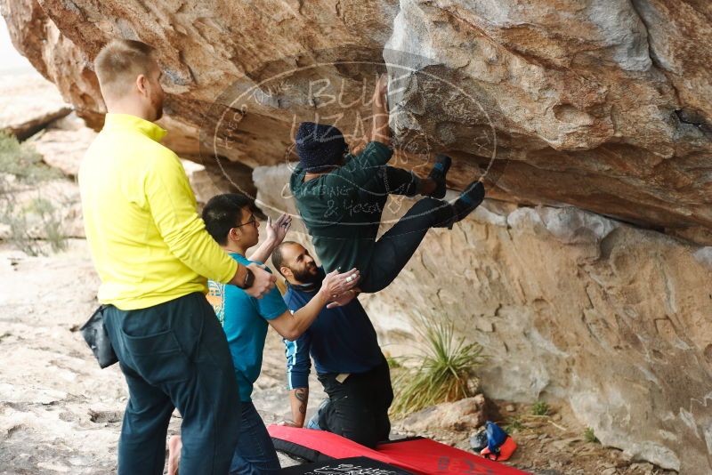 Bouldering in Hueco Tanks on 03/08/2019 with Blue Lizard Climbing and Yoga
Filename: SRM_20190308_1511471.jpg
Aperture: f/2.8
Shutter Speed: 1/250
Body: Canon EOS-1D Mark II
Lens: Canon EF 50mm f/1.8 II