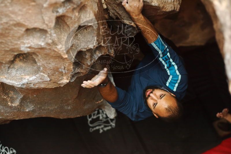 Bouldering in Hueco Tanks on 03/08/2019 with Blue Lizard Climbing and Yoga
Filename: SRM_20190308_1634540.jpg
Aperture: f/2.5
Shutter Speed: 1/160
Body: Canon EOS-1D Mark II
Lens: Canon EF 50mm f/1.8 II