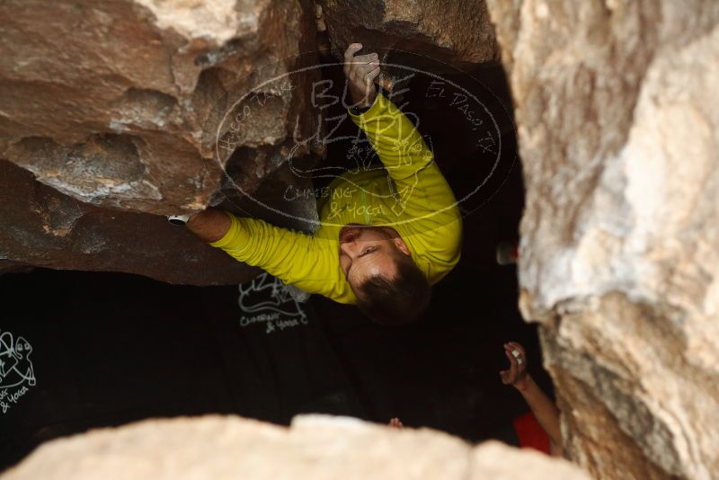 Bouldering in Hueco Tanks on 03/08/2019 with Blue Lizard Climbing and Yoga
Filename: SRM_20190308_1638170.jpg
Aperture: f/2.8
Shutter Speed: 1/400
Body: Canon EOS-1D Mark II
Lens: Canon EF 50mm f/1.8 II
