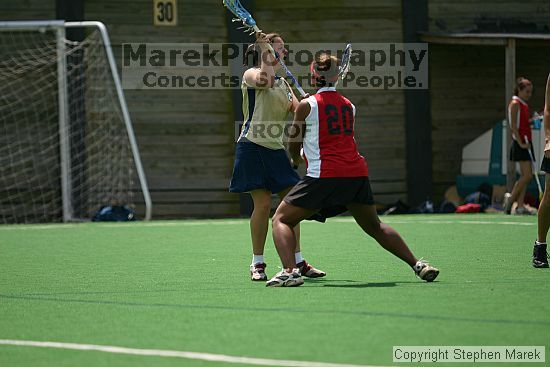 

Filename: img_5198_std.jpg
Aperture: f/2.8
Shutter Speed: 1/2000
Body: Canon EOS DIGITAL REBEL
Lens: Canon EF 80-200mm f/2.8 L