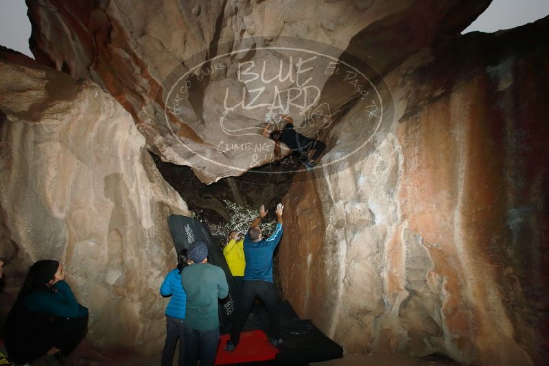 Bouldering in Hueco Tanks on 03/08/2019 with Blue Lizard Climbing and Yoga
Filename: SRM_20190308_1724400.jpg
Aperture: f/5.6
Shutter Speed: 1/250
Body: Canon EOS-1D Mark II
Lens: Canon EF 16-35mm f/2.8 L
