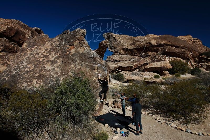 Bouldering in Hueco Tanks on 03/09/2019 with Blue Lizard Climbing and Yoga

Filename: SRM_20190309_1046560.jpg
Aperture: f/5.6
Shutter Speed: 1/800
Body: Canon EOS-1D Mark II
Lens: Canon EF 16-35mm f/2.8 L