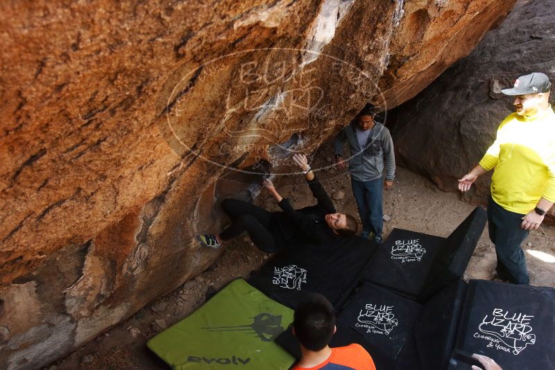 Bouldering in Hueco Tanks on 03/09/2019 with Blue Lizard Climbing and Yoga

Filename: SRM_20190309_1253510.jpg
Aperture: f/5.6
Shutter Speed: 1/320
Body: Canon EOS-1D Mark II
Lens: Canon EF 16-35mm f/2.8 L