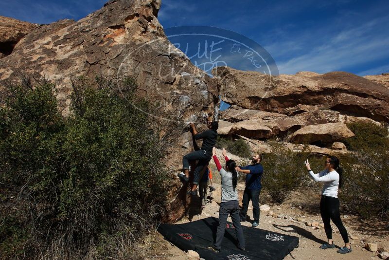 Bouldering in Hueco Tanks on 03/09/2019 with Blue Lizard Climbing and Yoga

Filename: SRM_20190309_1141070.jpg
Aperture: f/5.6
Shutter Speed: 1/1250
Body: Canon EOS-1D Mark II
Lens: Canon EF 16-35mm f/2.8 L