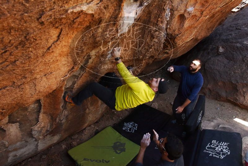 Bouldering in Hueco Tanks on 03/09/2019 with Blue Lizard Climbing and Yoga

Filename: SRM_20190309_1247340.jpg
Aperture: f/5.6
Shutter Speed: 1/250
Body: Canon EOS-1D Mark II
Lens: Canon EF 16-35mm f/2.8 L