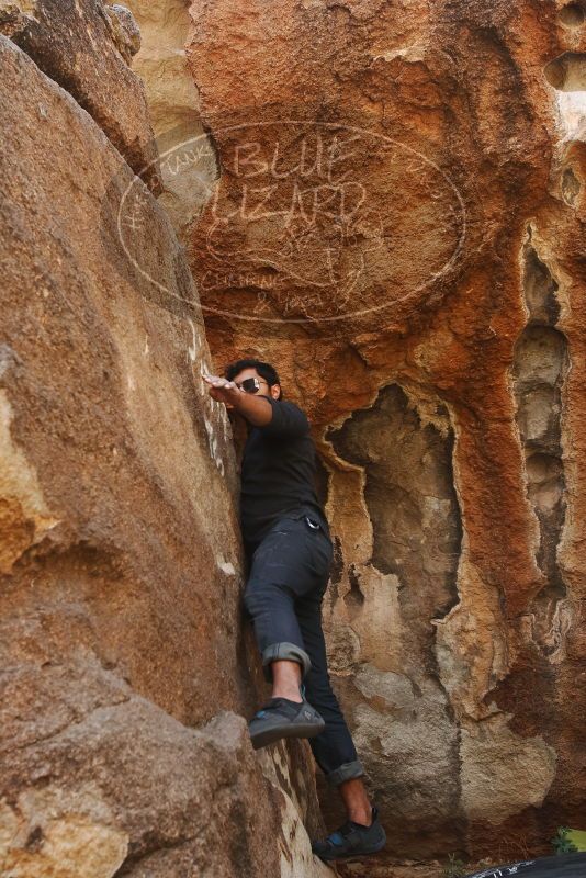 Bouldering in Hueco Tanks on 03/09/2019 with Blue Lizard Climbing and Yoga
Filename: SRM_20190309_1313090.jpg
Aperture: f/5.6
Shutter Speed: 1/250
Body: Canon EOS-1D Mark II
Lens: Canon EF 16-35mm f/2.8 L