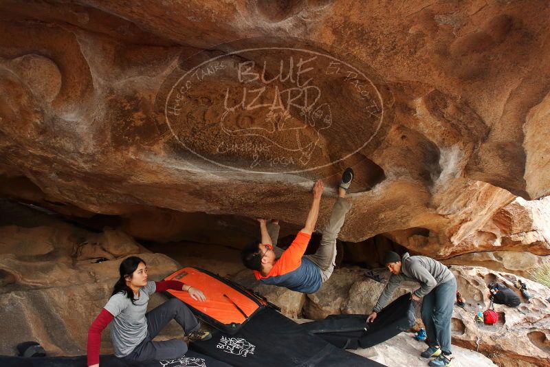 Bouldering in Hueco Tanks on 03/09/2019 with Blue Lizard Climbing and Yoga
Filename: SRM_20190309_1656380.jpg
Aperture: f/5.6
Shutter Speed: 1/250
Body: Canon EOS-1D Mark II
Lens: Canon EF 16-35mm f/2.8 L
