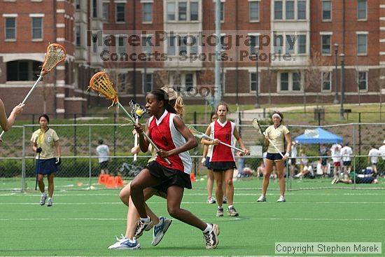 

Filename: img_5121_std.jpg
Aperture: f/6.3
Shutter Speed: 1/1250
Body: Canon EOS DIGITAL REBEL
Lens: Canon EF 80-200mm f/2.8 L