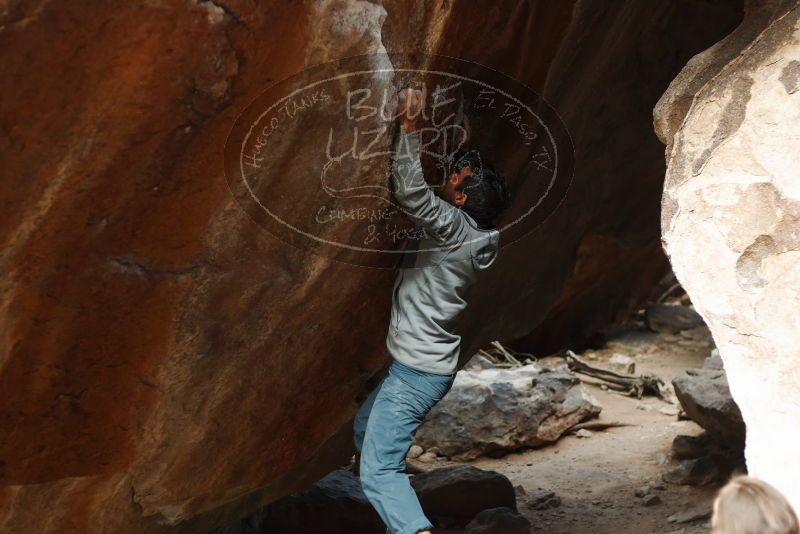Bouldering in Hueco Tanks on 03/10/2019 with Blue Lizard Climbing and Yoga
Filename: SRM_20190310_1133560.jpg
Aperture: f/2.8
Shutter Speed: 1/400
Body: Canon EOS-1D Mark II
Lens: Canon EF 50mm f/1.8 II