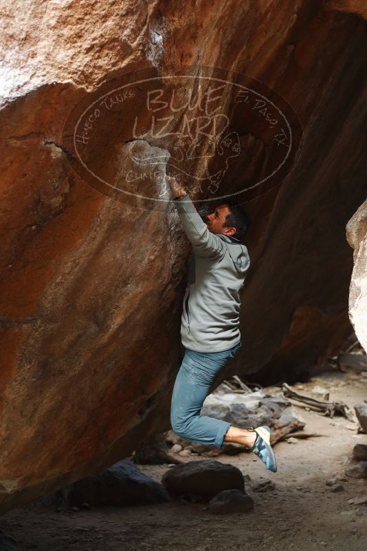 Bouldering in Hueco Tanks on 03/10/2019 with Blue Lizard Climbing and Yoga

Filename: SRM_20190310_1134011.jpg
Aperture: f/2.8
Shutter Speed: 1/400
Body: Canon EOS-1D Mark II
Lens: Canon EF 50mm f/1.8 II
