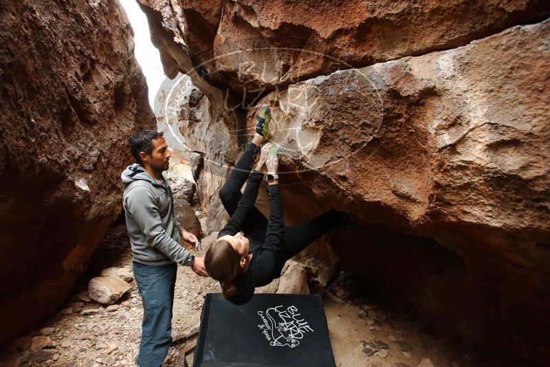 Bouldering in Hueco Tanks on 03/10/2019 with Blue Lizard Climbing and Yoga
Filename: SRM_20190310_1230180.jpg
Aperture: f/5.6
Shutter Speed: 1/200
Body: Canon EOS-1D Mark II
Lens: Canon EF 16-35mm f/2.8 L