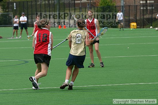 

Filename: img_5145_std.jpg
Aperture: f/6.3
Shutter Speed: 1/1250
Body: Canon EOS DIGITAL REBEL
Lens: Canon EF 80-200mm f/2.8 L