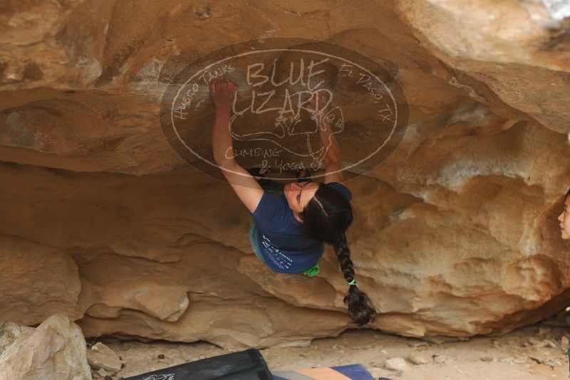 Bouldering in Hueco Tanks on 03/10/2019 with Blue Lizard Climbing and Yoga

Filename: SRM_20190310_1411580.jpg
Aperture: f/2.8
Shutter Speed: 1/200
Body: Canon EOS-1D Mark II
Lens: Canon EF 50mm f/1.8 II