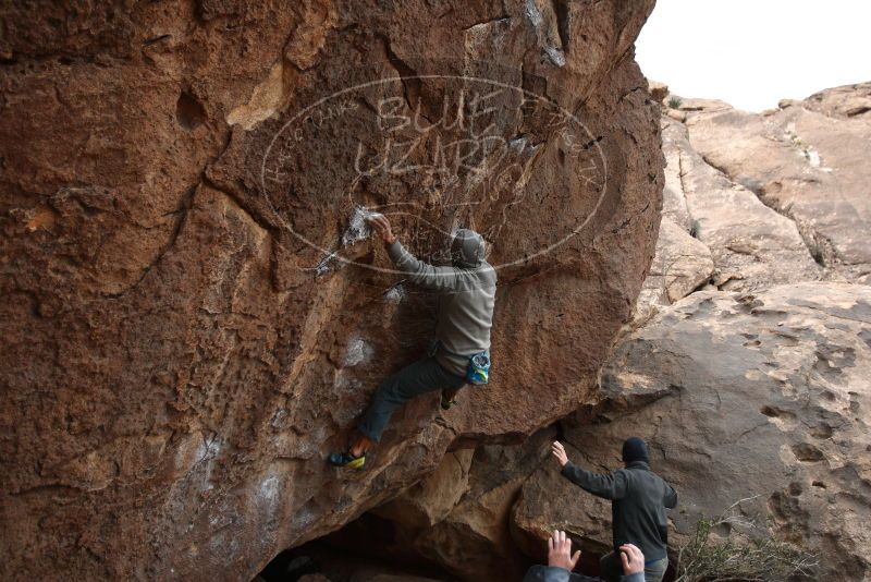 Bouldering in Hueco Tanks on 03/10/2019 with Blue Lizard Climbing and Yoga
Filename: SRM_20190310_1456420.jpg
Aperture: f/2.8
Shutter Speed: 1/200
Body: Canon EOS-1D Mark II
Lens: Canon EF 16-35mm f/2.8 L
