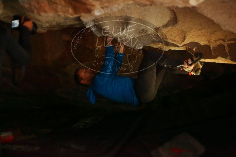 Bouldering in Hueco Tanks on 03/10/2019 with Blue Lizard Climbing and Yoga
Filename: SRM_20190310_1553070.jpg
Aperture: f/1.8
Shutter Speed: 1/100
Body: Canon EOS-1D Mark II
Lens: Canon EF 50mm f/1.8 II