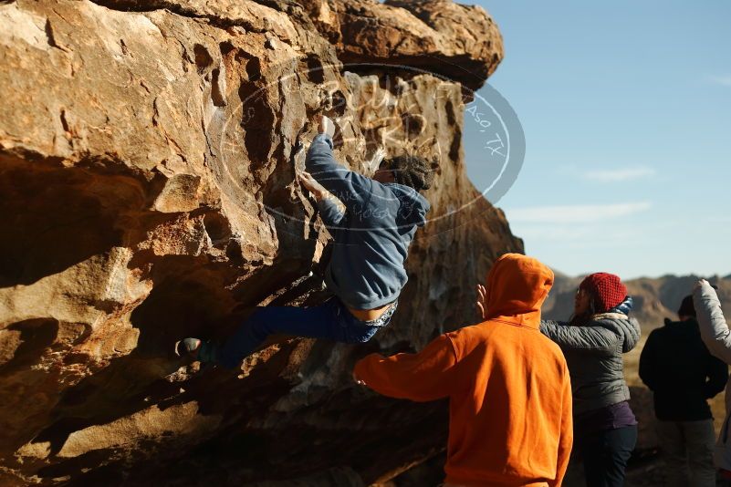 Bouldering in Hueco Tanks on 03/15/2019 with Blue Lizard Climbing and Yoga

Filename: SRM_20190315_0907570.jpg
Aperture: f/2.8
Shutter Speed: 1/2500
Body: Canon EOS-1D Mark II
Lens: Canon EF 50mm f/1.8 II