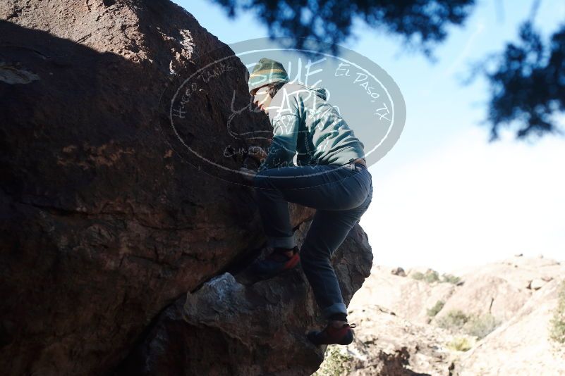 Bouldering in Hueco Tanks on 03/15/2019 with Blue Lizard Climbing and Yoga

Filename: SRM_20190315_1006550.jpg
Aperture: f/4.0
Shutter Speed: 1/2000
Body: Canon EOS-1D Mark II
Lens: Canon EF 50mm f/1.8 II