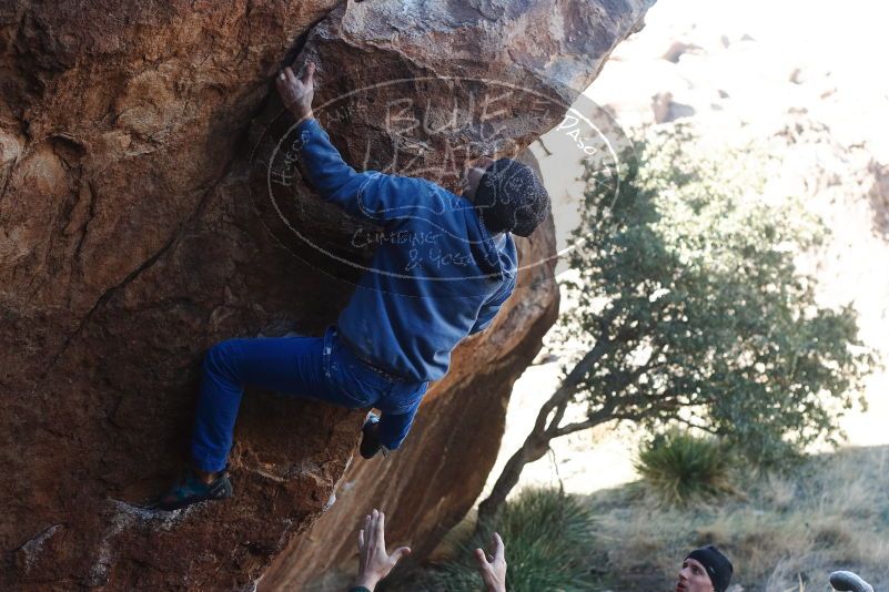 Bouldering in Hueco Tanks on 03/15/2019 with Blue Lizard Climbing and Yoga
Filename: SRM_20190315_1008280.jpg
Aperture: f/4.0
Shutter Speed: 1/500
Body: Canon EOS-1D Mark II
Lens: Canon EF 50mm f/1.8 II
