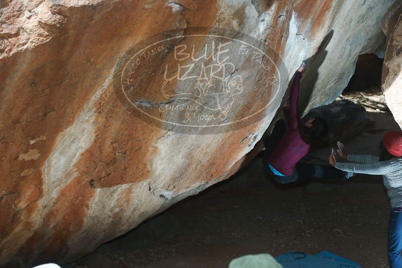 Bouldering in Hueco Tanks on 03/15/2019 with Blue Lizard Climbing and Yoga

Filename: SRM_20190315_1244480.jpg
Aperture: f/5.6
Shutter Speed: 1/250
Body: Canon EOS-1D Mark II
Lens: Canon EF 50mm f/1.8 II