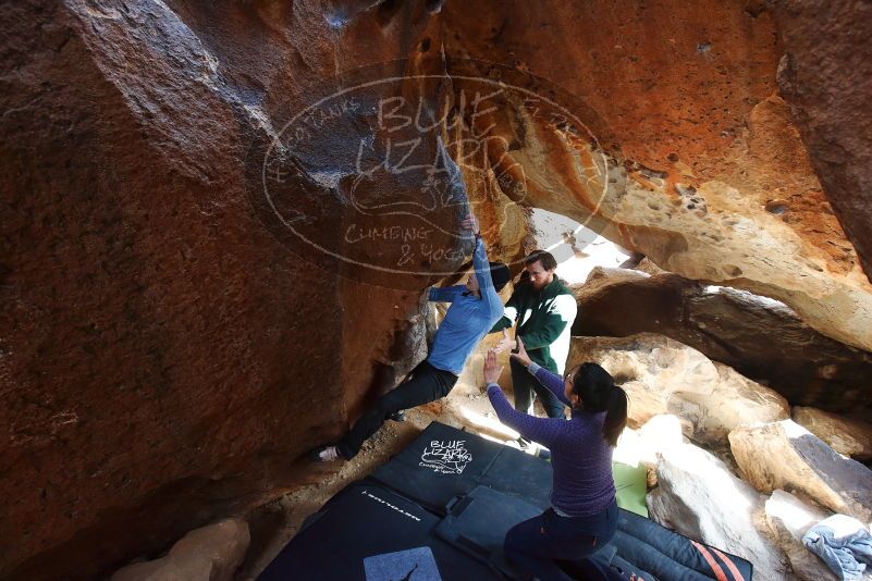 Bouldering in Hueco Tanks on 03/15/2019 with Blue Lizard Climbing and Yoga
Filename: SRM_20190315_1551120.jpg
Aperture: f/5.0
Shutter Speed: 1/200
Body: Canon EOS-1D Mark II
Lens: Canon EF 16-35mm f/2.8 L