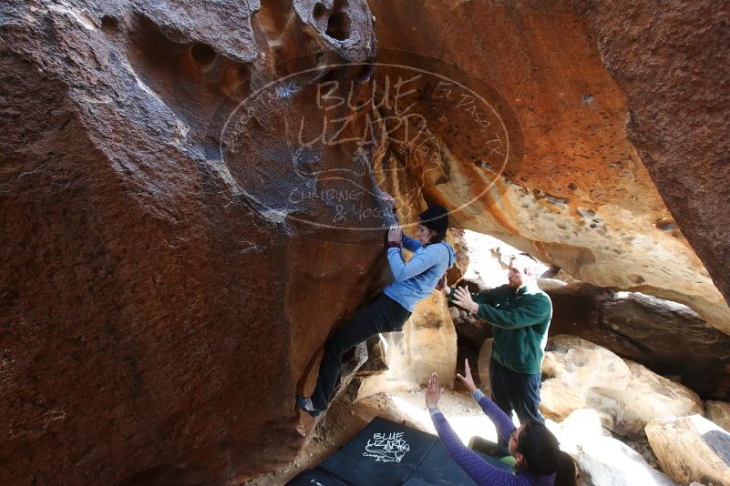 Bouldering in Hueco Tanks on 03/15/2019 with Blue Lizard Climbing and Yoga
Filename: SRM_20190315_1551250.jpg
Aperture: f/5.0
Shutter Speed: 1/160
Body: Canon EOS-1D Mark II
Lens: Canon EF 16-35mm f/2.8 L