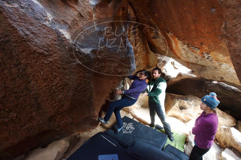 Bouldering in Hueco Tanks on 03/15/2019 with Blue Lizard Climbing and Yoga

Filename: SRM_20190315_1556020.jpg
Aperture: f/5.0
Shutter Speed: 1/125
Body: Canon EOS-1D Mark II
Lens: Canon EF 16-35mm f/2.8 L