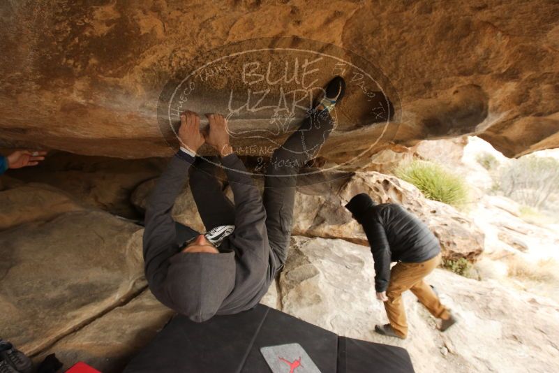 Bouldering in Hueco Tanks on 03/16/2019 with Blue Lizard Climbing and Yoga

Filename: SRM_20190316_1209160.jpg
Aperture: f/6.3
Shutter Speed: 1/125
Body: Canon EOS-1D Mark II
Lens: Canon EF 16-35mm f/2.8 L