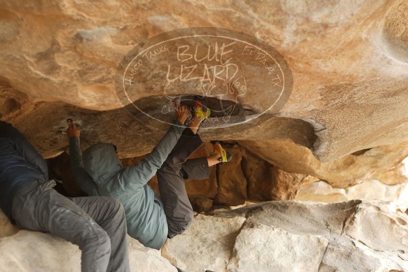 Bouldering in Hueco Tanks on 03/16/2019 with Blue Lizard Climbing and Yoga

Filename: SRM_20190316_1242030.jpg
Aperture: f/2.8
Shutter Speed: 1/125
Body: Canon EOS-1D Mark II
Lens: Canon EF 50mm f/1.8 II