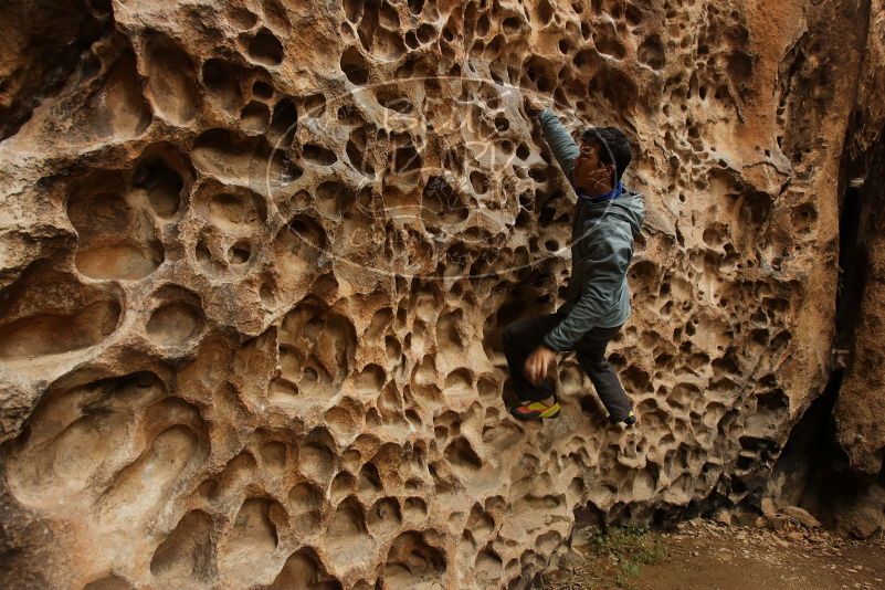 Bouldering in Hueco Tanks on 03/16/2019 with Blue Lizard Climbing and Yoga

Filename: SRM_20190316_1406140.jpg
Aperture: f/6.3
Shutter Speed: 1/60
Body: Canon EOS-1D Mark II
Lens: Canon EF 16-35mm f/2.8 L