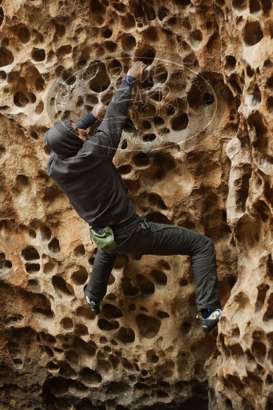 Bouldering in Hueco Tanks on 03/16/2019 with Blue Lizard Climbing and Yoga

Filename: SRM_20190316_1409400.jpg
Aperture: f/2.8
Shutter Speed: 1/160
Body: Canon EOS-1D Mark II
Lens: Canon EF 50mm f/1.8 II