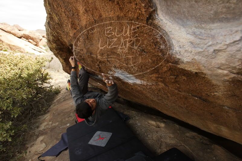 Bouldering in Hueco Tanks on 03/16/2019 with Blue Lizard Climbing and Yoga
Filename: SRM_20190316_1558230.jpg
Aperture: f/5.6
Shutter Speed: 1/640
Body: Canon EOS-1D Mark II
Lens: Canon EF 16-35mm f/2.8 L