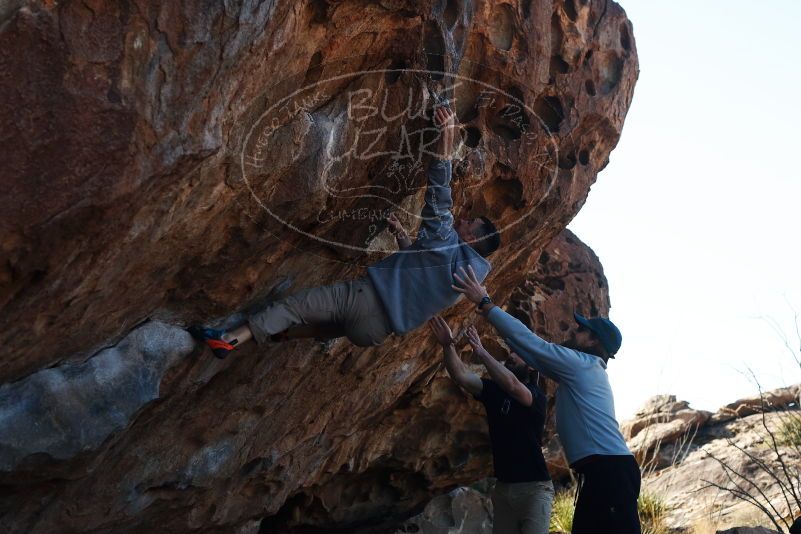 Bouldering in Hueco Tanks on 03/17/2019 with Blue Lizard Climbing and Yoga

Filename: SRM_20190317_1010000.jpg
Aperture: f/4.0
Shutter Speed: 1/800
Body: Canon EOS-1D Mark II
Lens: Canon EF 50mm f/1.8 II