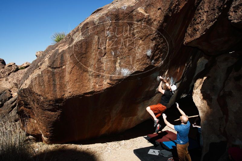 Bouldering in Hueco Tanks on 03/17/2019 with Blue Lizard Climbing and Yoga
Filename: SRM_20190317_1101310.jpg
Aperture: f/5.6
Shutter Speed: 1/250
Body: Canon EOS-1D Mark II
Lens: Canon EF 16-35mm f/2.8 L