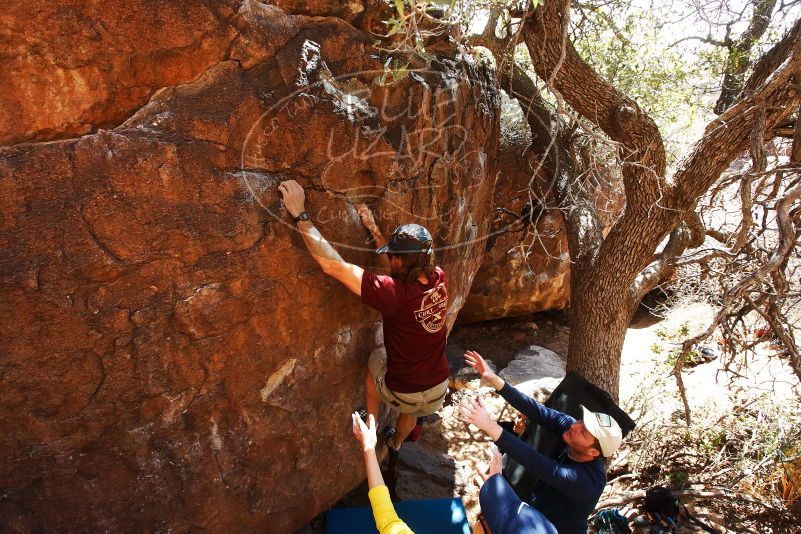 Bouldering in Hueco Tanks on 03/17/2019 with Blue Lizard Climbing and Yoga
Filename: SRM_20190317_1426290.jpg
Aperture: f/5.6
Shutter Speed: 1/250
Body: Canon EOS-1D Mark II
Lens: Canon EF 16-35mm f/2.8 L