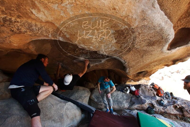 Bouldering in Hueco Tanks on 03/17/2019 with Blue Lizard Climbing and Yoga

Filename: SRM_20190317_1542070.jpg
Aperture: f/5.6
Shutter Speed: 1/250
Body: Canon EOS-1D Mark II
Lens: Canon EF 16-35mm f/2.8 L