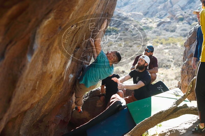 Bouldering in Hueco Tanks on 03/17/2019 with Blue Lizard Climbing and Yoga
Filename: SRM_20190317_1728240.jpg
Aperture: f/4.0
Shutter Speed: 1/250
Body: Canon EOS-1D Mark II
Lens: Canon EF 50mm f/1.8 II