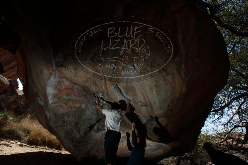 Bouldering in Hueco Tanks on 03/20/2019 with Blue Lizard Climbing and Yoga
Filename: SRM_20190320_1255130.jpg
Aperture: f/5.6
Shutter Speed: 1/250
Body: Canon EOS-1D Mark II
Lens: Canon EF 16-35mm f/2.8 L