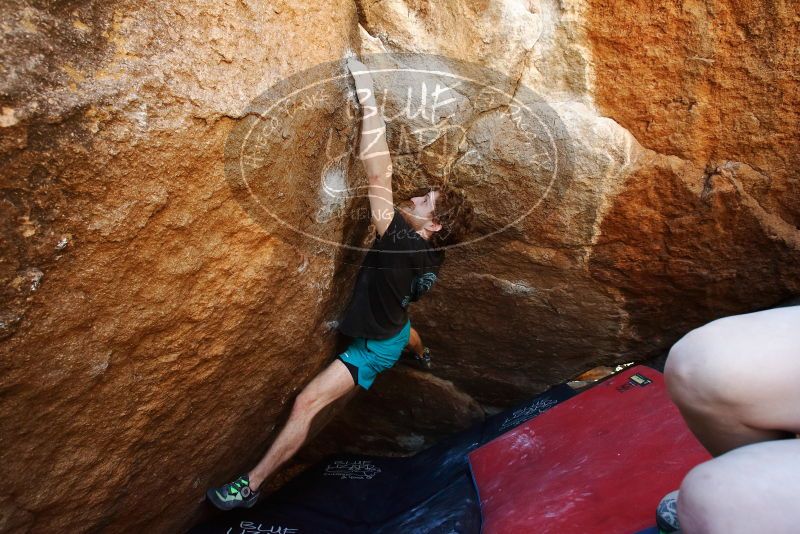 Bouldering in Hueco Tanks on 03/29/2019 with Blue Lizard Climbing and Yoga
Filename: SRM_20190329_1124480.jpg
Aperture: f/5.6
Shutter Speed: 1/200
Body: Canon EOS-1D Mark II
Lens: Canon EF 16-35mm f/2.8 L