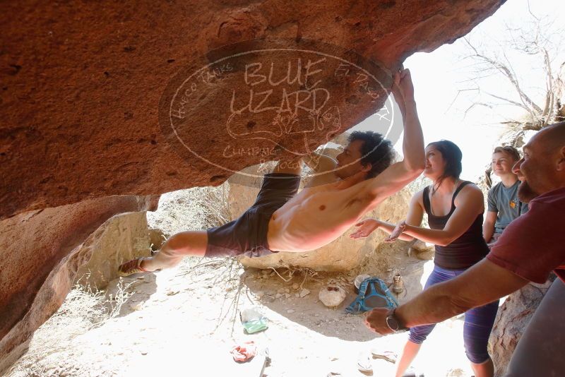 Bouldering in Hueco Tanks on 03/29/2019 with Blue Lizard Climbing and Yoga

Filename: SRM_20190329_1228240.jpg
Aperture: f/5.6
Shutter Speed: 1/250
Body: Canon EOS-1D Mark II
Lens: Canon EF 16-35mm f/2.8 L