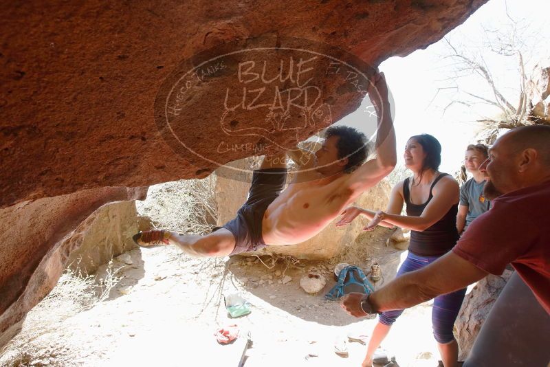 Bouldering in Hueco Tanks on 03/29/2019 with Blue Lizard Climbing and Yoga
Filename: SRM_20190329_1228241.jpg
Aperture: f/5.6
Shutter Speed: 1/250
Body: Canon EOS-1D Mark II
Lens: Canon EF 16-35mm f/2.8 L